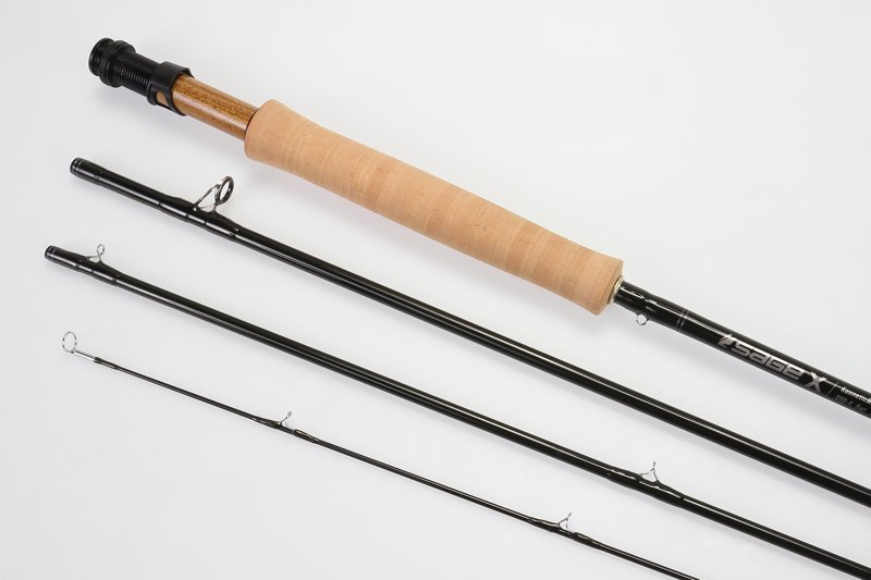 Sage is starting their own X-files with the introduction of the new X series fly-rods which will replace the Sage One in the near future. The top of the line fly-rod has a deep green colour under the right light. It will appear on the market in no less than 35 models!