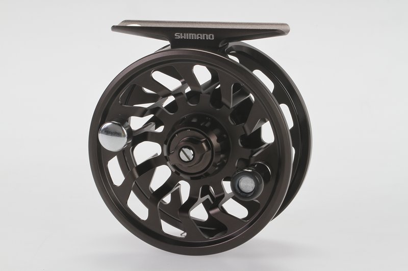 Shimano does not come out too often with a new fly-reel, but this Asquith is worth looking at with an excellent drag systeem and high qualilty materials which makes it possible to use the reel in saltwater conditions as well.