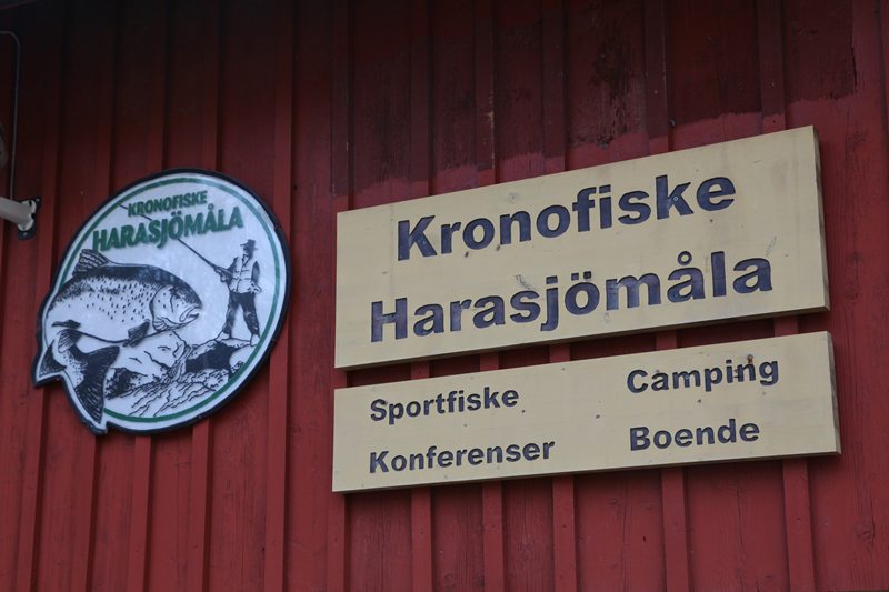 With it's campground, holiday homes, lakes and artificial river, Harasjömåla is a popular destination for fly-fishers from a great many countries.