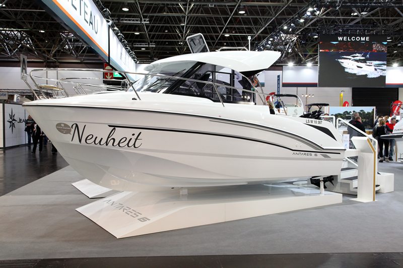 The Antares 6 is a new sea-fishing boat by Beneteau.