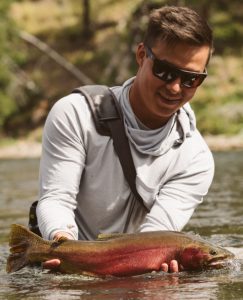 Kaenon’s SR-91® and ULTRA™ polarized brown lenses cut glare and enhance color and details to deliver the best optical performance in fresh water environments. No other lens sees beyond the surface like these.
