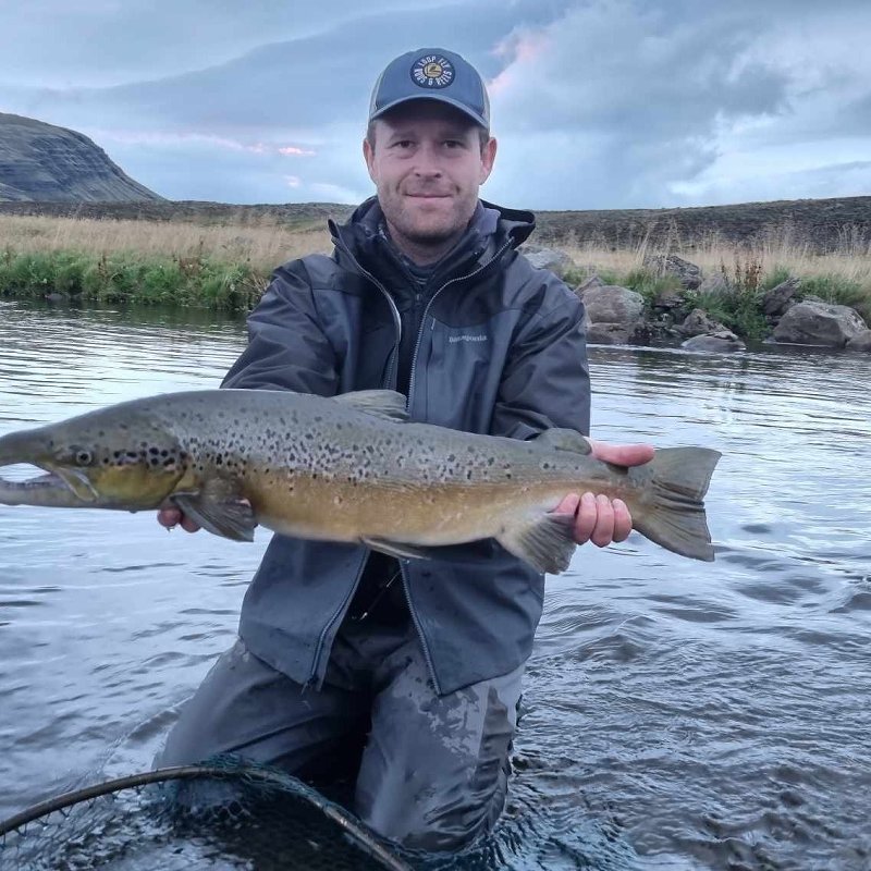 Meet for the first time Sigurberg Guðbrandsson from Iceland at the EWF fly-tying table on 18 and 19 April 2026!