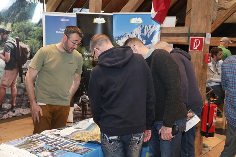 Information on fly fishing in Trentino.